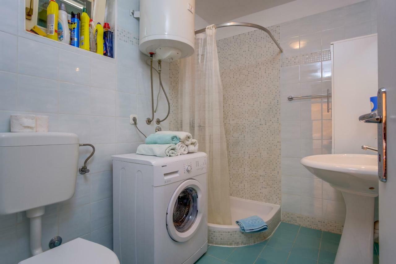 Apartman Natasa Mali Lošinj Exterior foto
